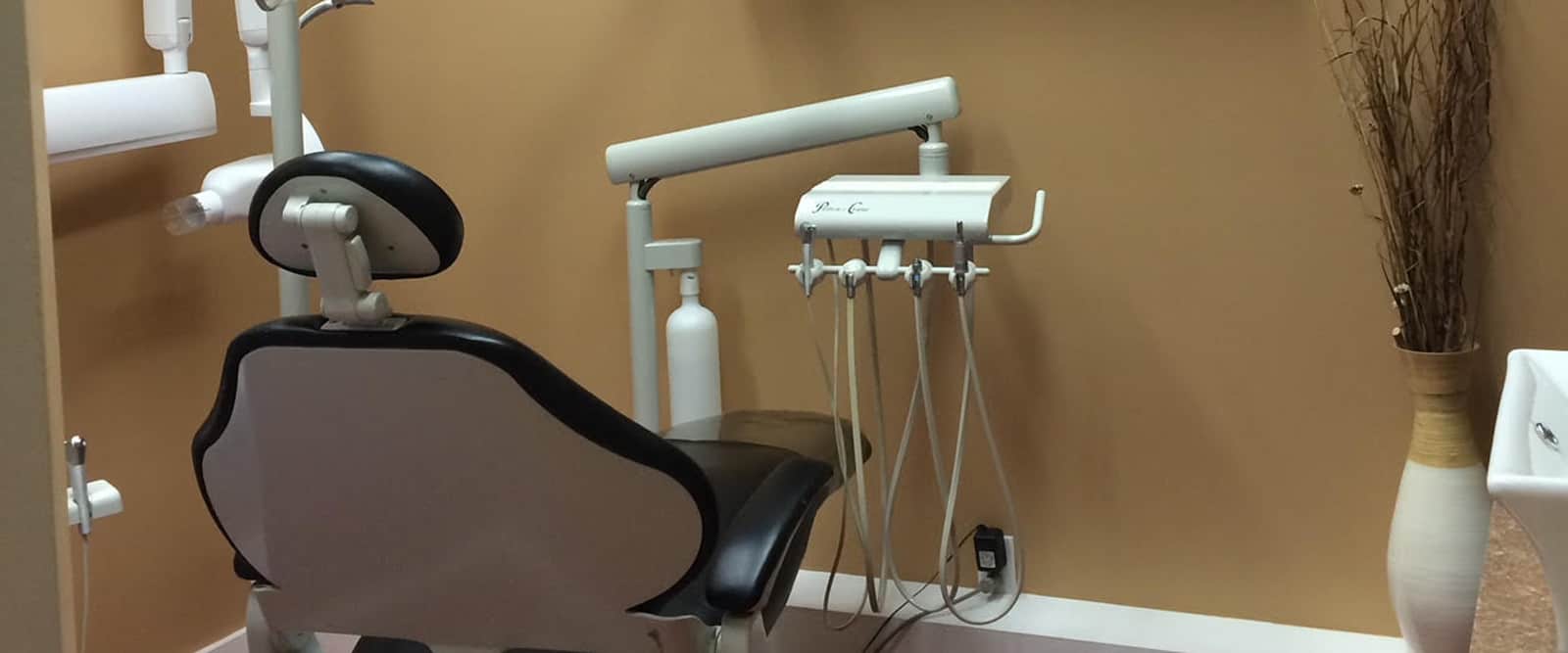 dental clinic in naples